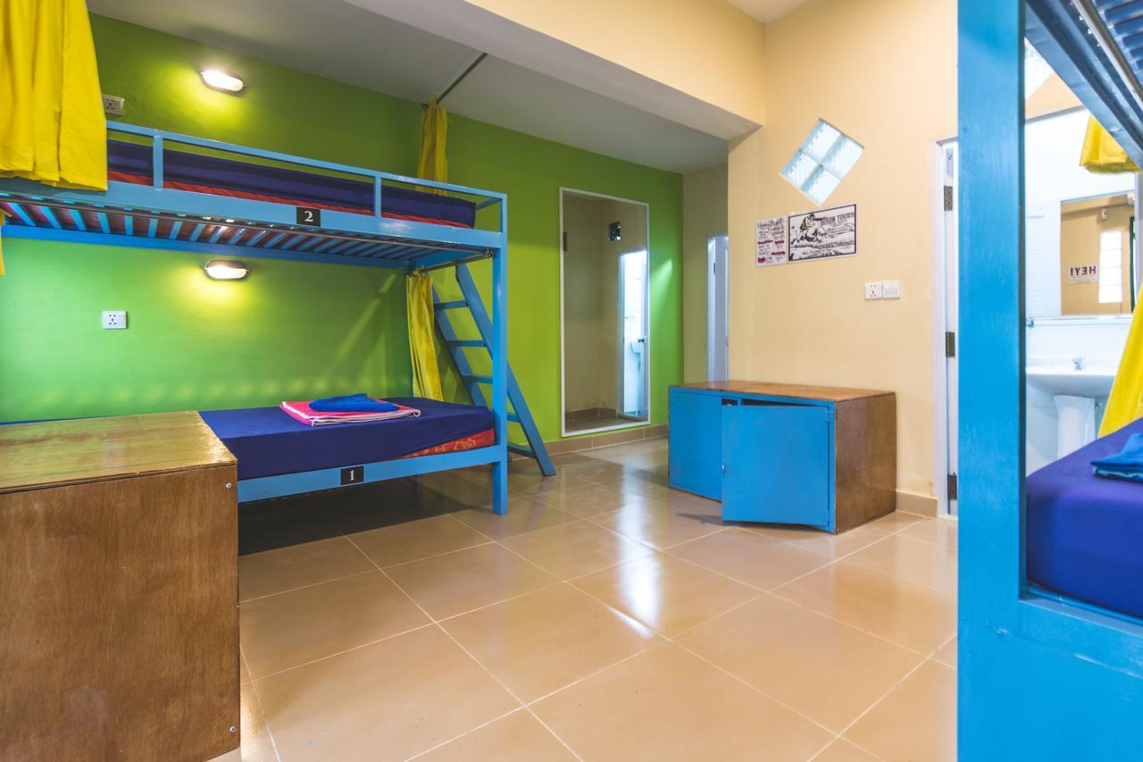 Hotel Monkey Republic Kampot Esterno foto